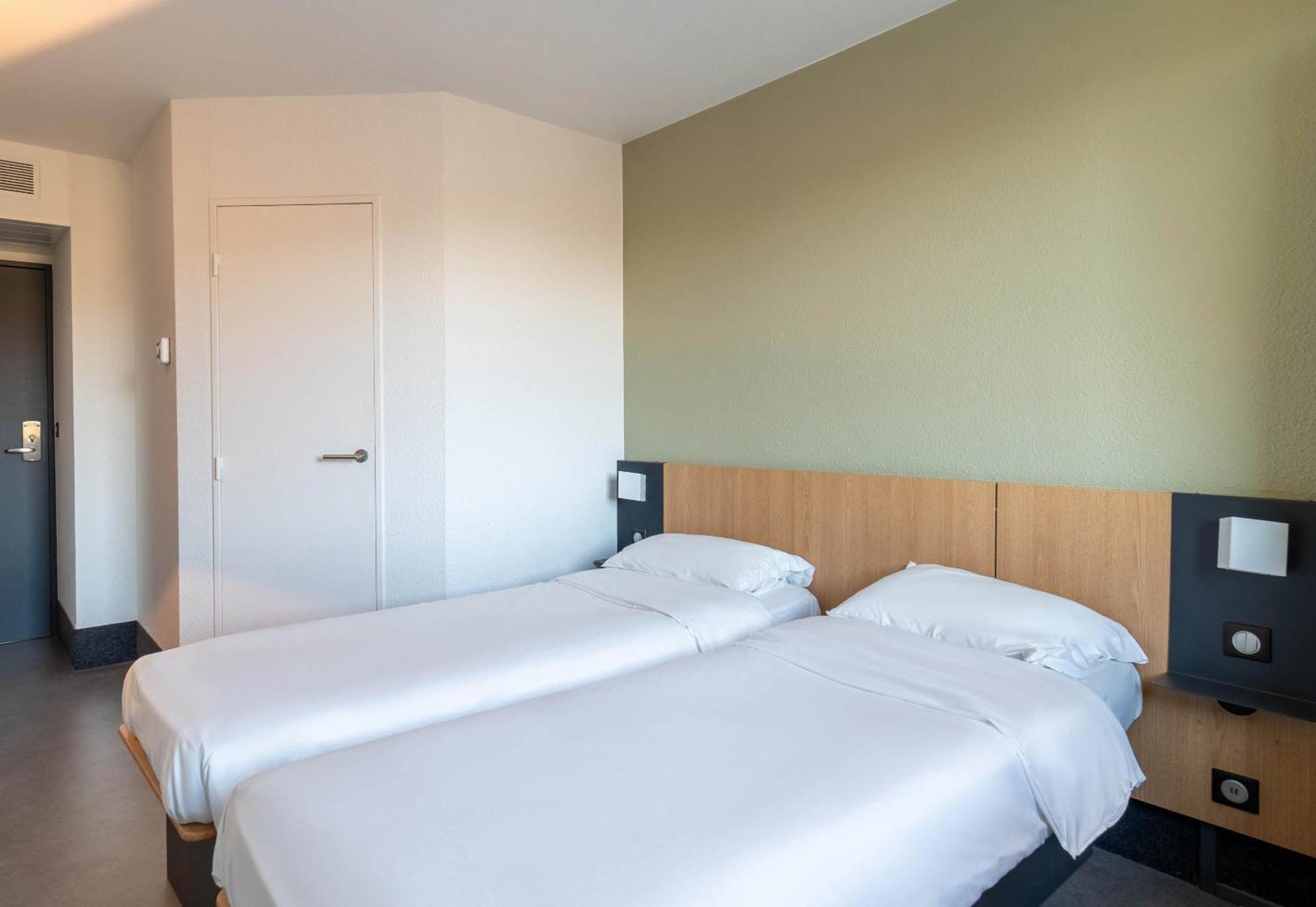 B&B Hotel Brive-La-Gaillarde Ussac ภายนอก รูปภาพ